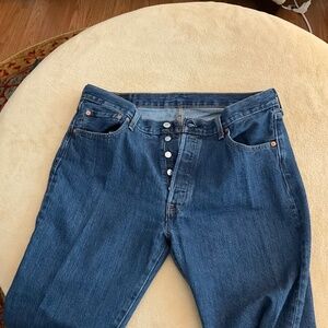 Men’s Levi’s 501 Relaxed Fit Jeans, Size 35/30